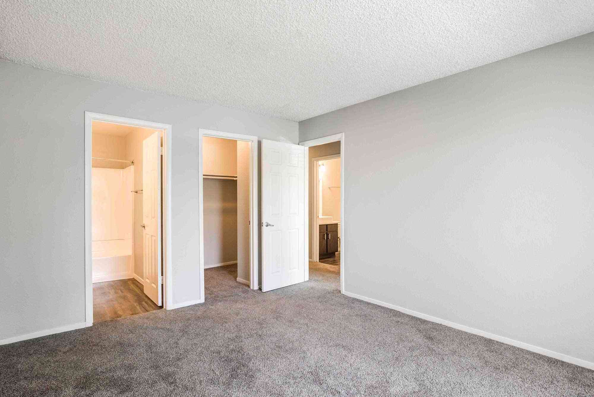 fifty101 apartments bedroom